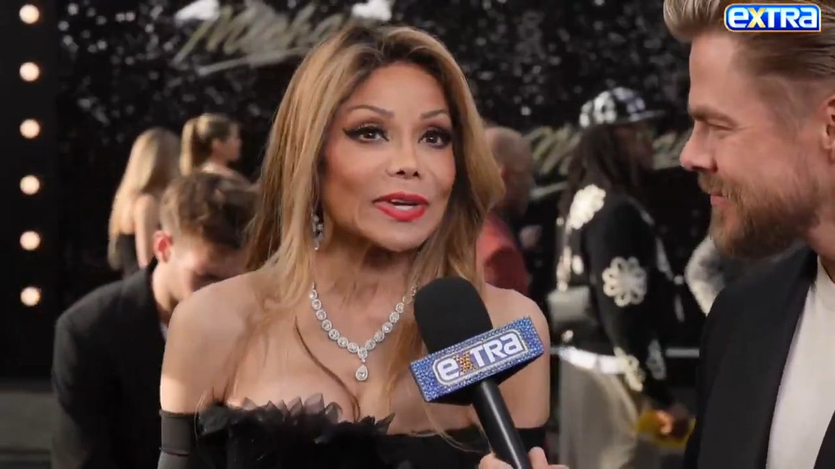 La Toya saying that Michael had much more talent than what he showed to the world but when she told him to show it he would say "a little bit at a time" 😭 #MichaelMovie