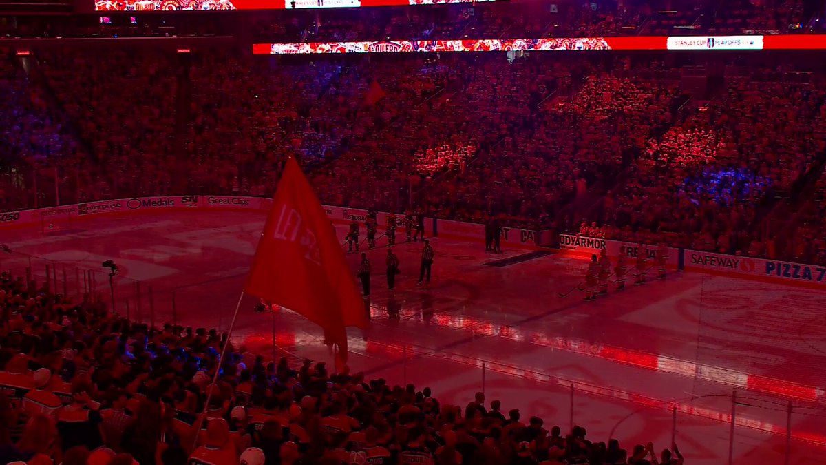 "LET'S GO OILERS" 🗣️🗣️🗣️