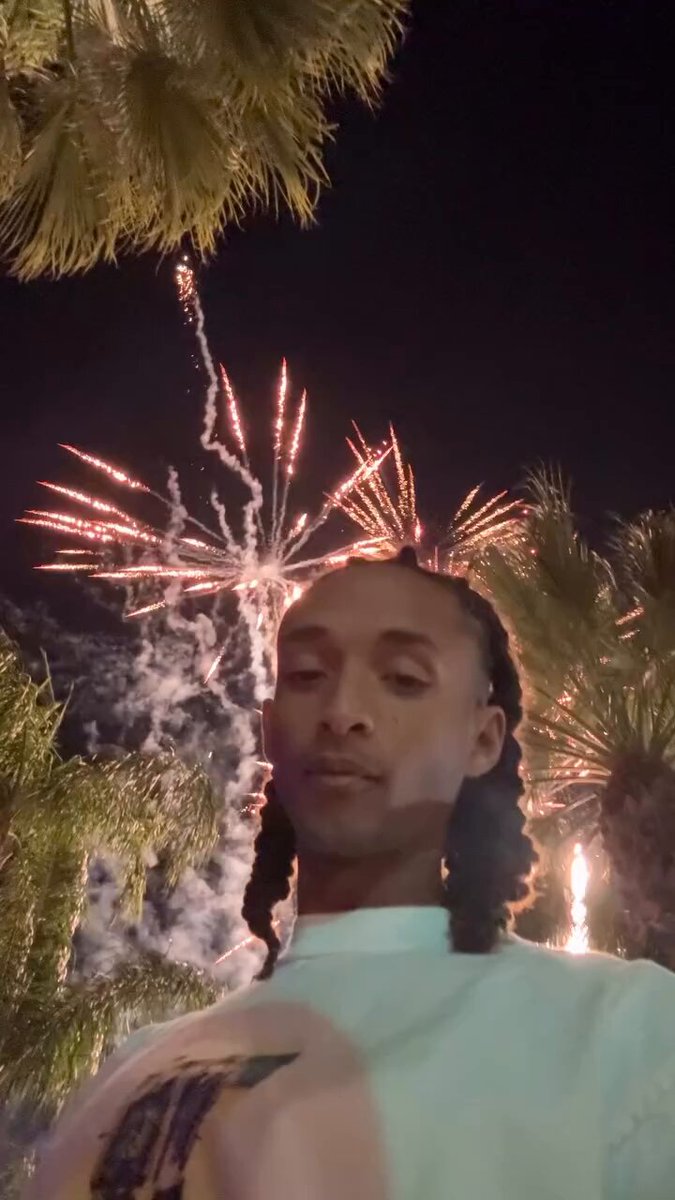 🔥🚨RECENT: Hollywood actor Will Smith son Jaden Smith uploaded this video of him resembling his father more than ever looking at the camera as fireworks went off behind him. Jaden: “Swag.”