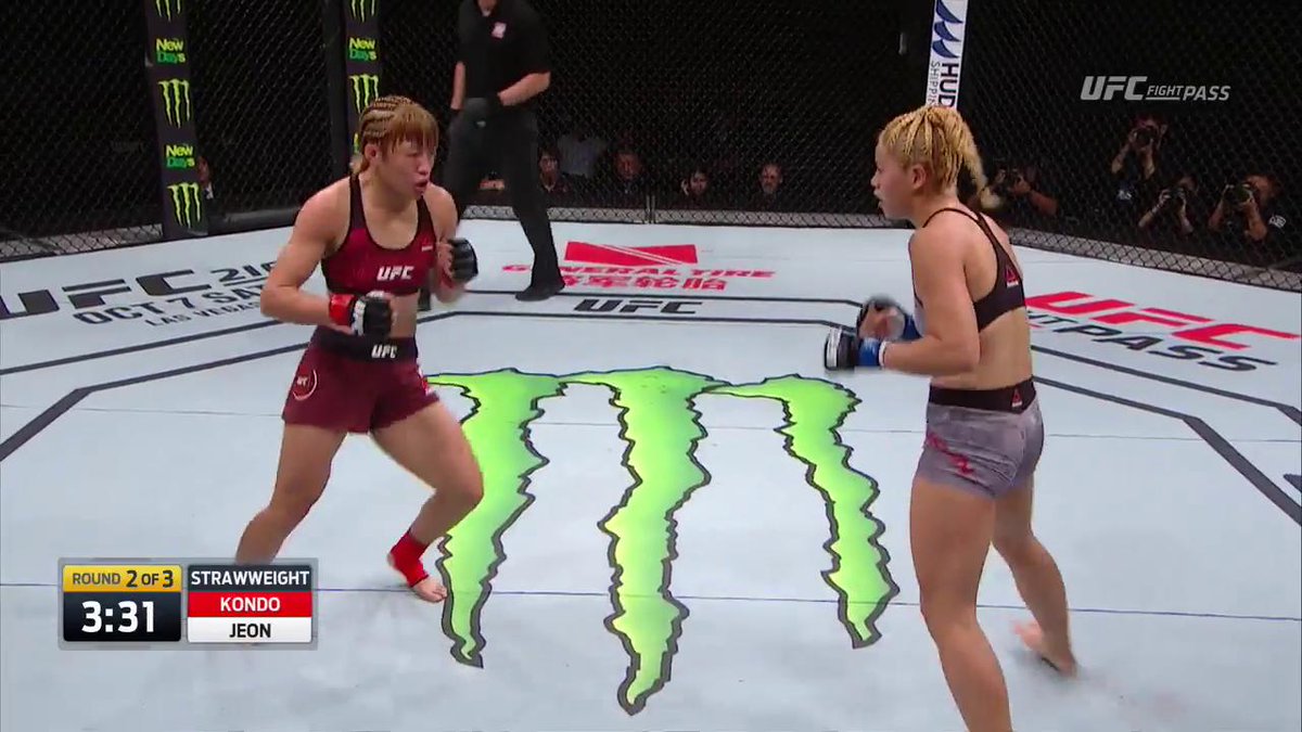 よく言われますが、先にプロレスラーとしてデビューしメインイベンターとなり、そのあとUFCでも活躍したブロック・レスナーのような選手はもうでてこないでしょう。 そこに最も近づいたプロレスラーは、現 #STARDOM 朱里だと思います。UFCベルトは届かなかったが十分凄い