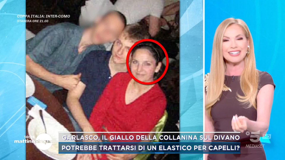 #Garlasco, il giallo della collanina sul divano. Ecco l'intercettazione tra i Poggi e Tizzoni: la mamma di Chiara esclude che appartenga a lei #Mattino5 è in diretta su #Canale5 e in streaming su Mediaset Infinity