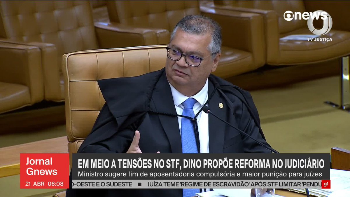 O ministro Flávio Dino propõe uma reforma no judiciário para melhorar a punição de integrantes do sistema, quando necessário for. Segundo Dino, a proposta visa melhorar a transparência da Justiça. ➡ Assista: #GloboNews #JornalGNews #FlávioDino #STF #reformajudiciário