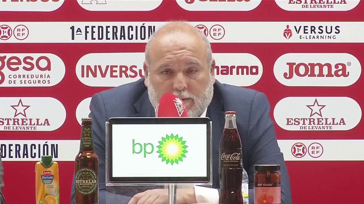 🔴⚪ Manolo Breis afirma que cuando el Real Murcia le ha pedido algún consejo u opinión, él ha asesorado al club grana 📺 DIRECTO ⬇️ 🔗