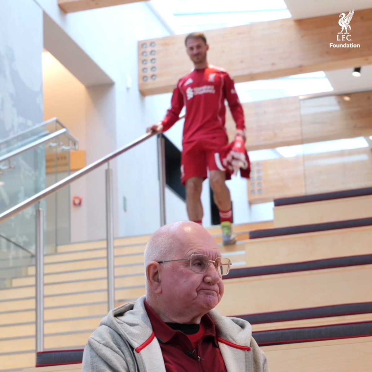 Football connects generations ❤️ At 90-years-old, Sol is our oldest walking football participant. Watch as he enjoys a special visit to the AXA Training Centre to meet Alexis Mac Allister 💫 #PLPFACommunityFund #PLMoreThanAGame Premier League Communities