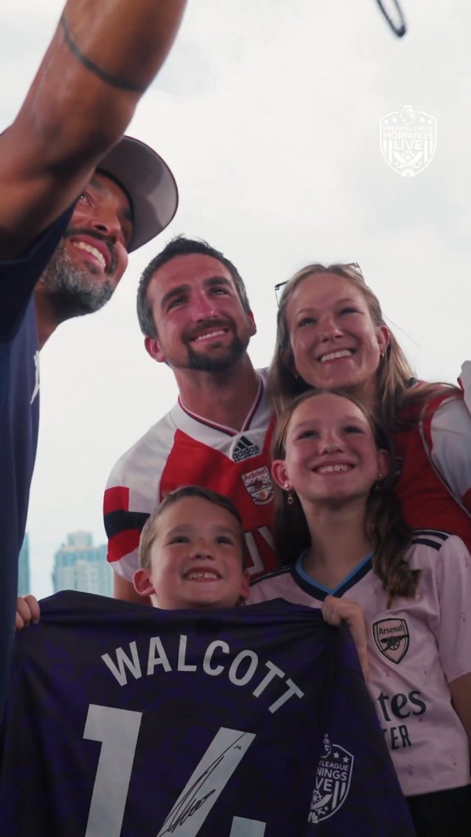 This is what it's all about ❤️ Theo Walcott gave this family of Arsenal fans at Tampa Bay Fan Fest the surprise of a lifetime 🥹