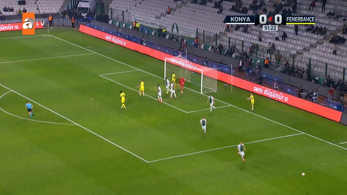 Fenerbahçe Kerem ile gole yaklaştı.