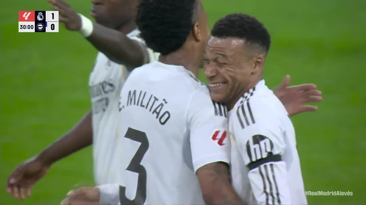 Mbappe's shot takes a massive deflection and finds the back of the net ๐