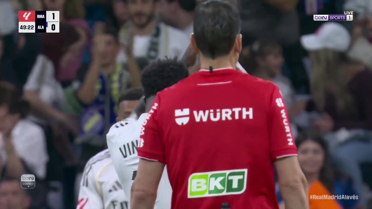 فينيسيوس يبصم على الهدف الثاني لريال مدريد بتسديدة صاروخية #الدوري_الإسباني #LaLiga