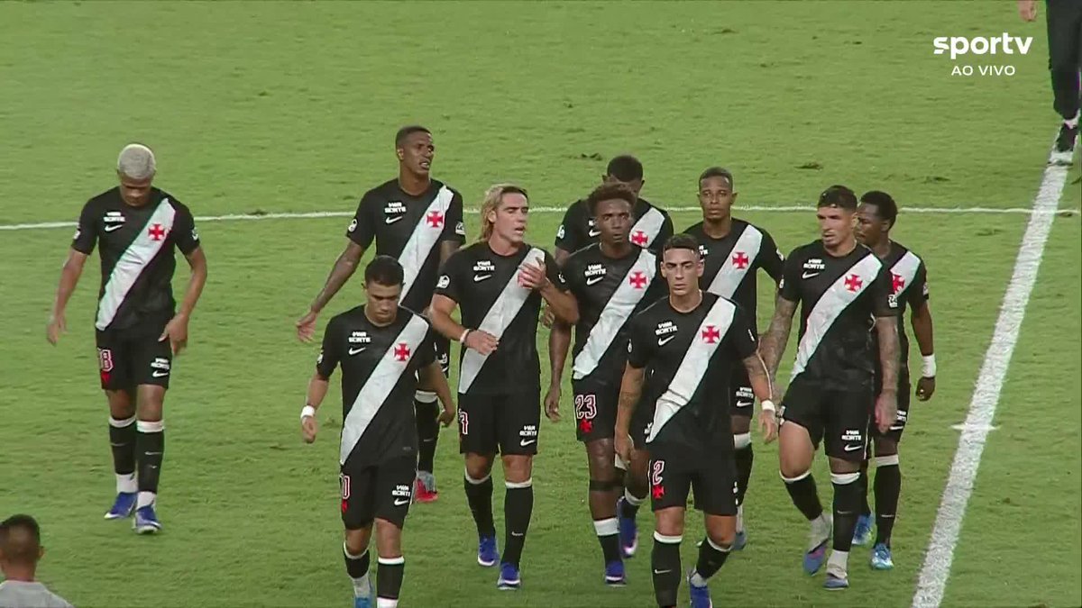 Temos um capitão que não aceita corpo mole! Que situação deplorável!