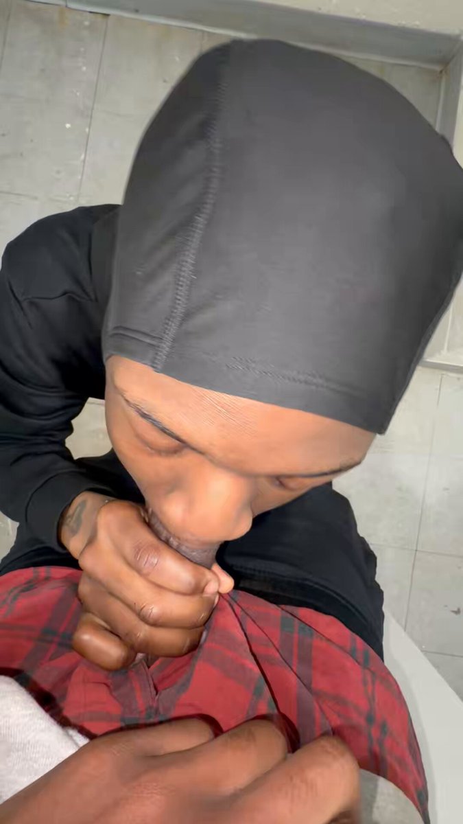 Sometimes you gotta submit ya throat to ya bro 🤤 #dmvfreaks #bmorefreaks #nycfreaks #phillyfreaks #gay #bbc #throatgoat
