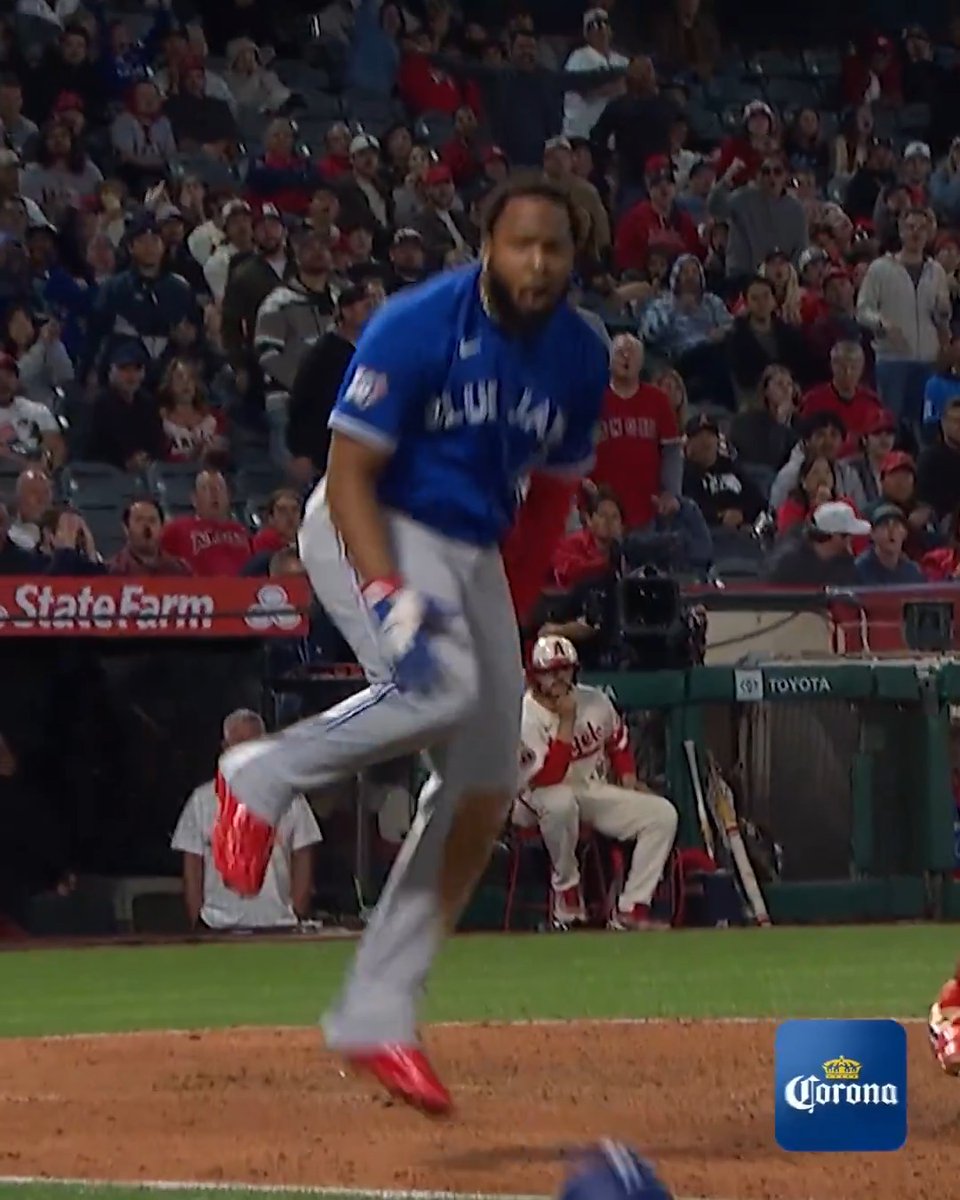 Vladdy brings the energy EVERY SINGLE TIME on his slides into home plate 😤 (Cut4 x Corona USA)