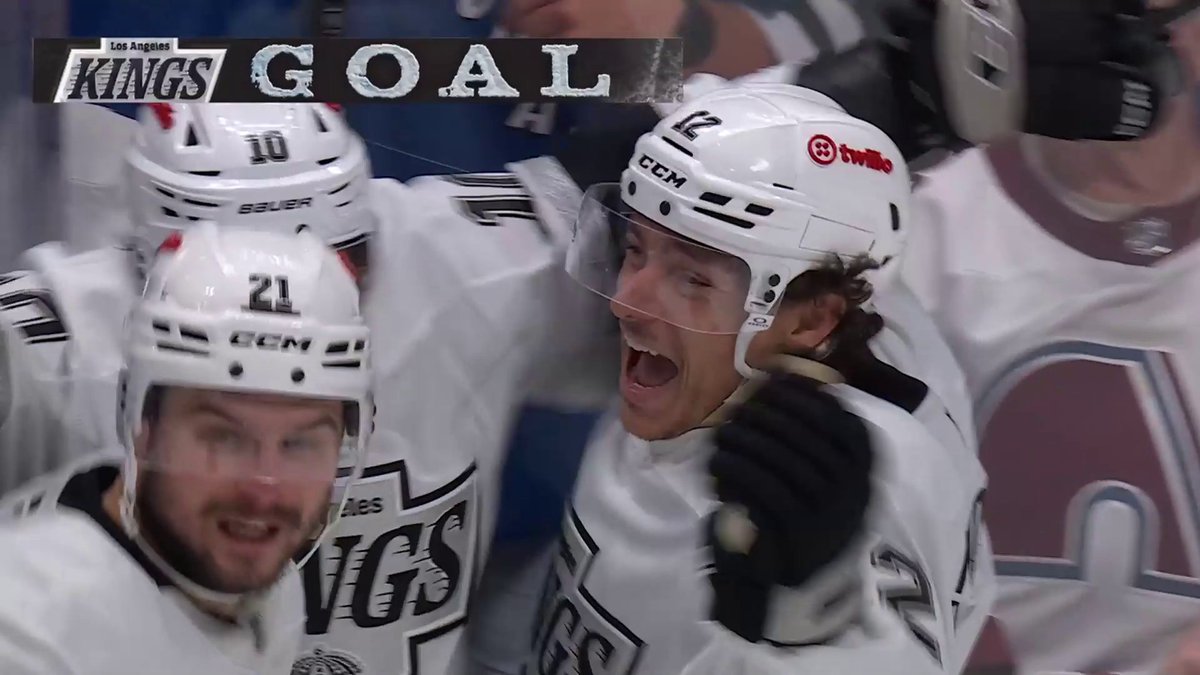 PANARIN ON THE POWER PLAY 🚨 The LA Kings have the first goal of the game late in the third period! #StanleyCup 🇺🇸: ESPN 🇨🇦: Sportsnet & TVA Sports