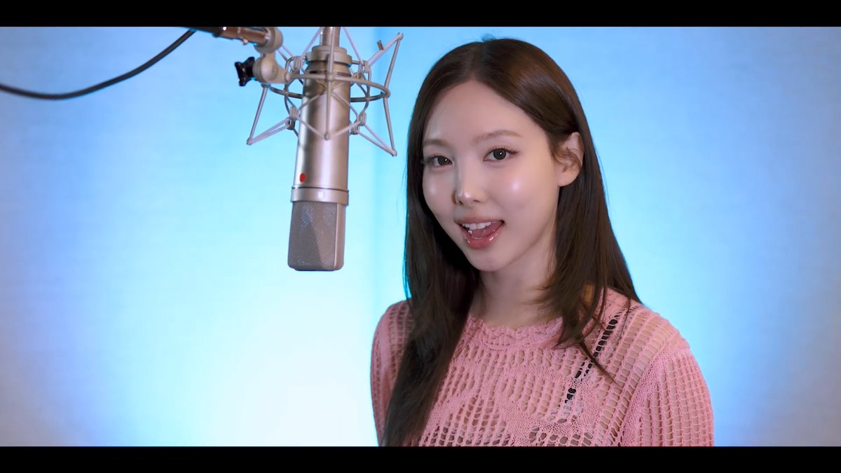 First snippet of NAYEON's 'Love Is Enough' OST for the new drama 'Sold Out On You' out on May 7th.