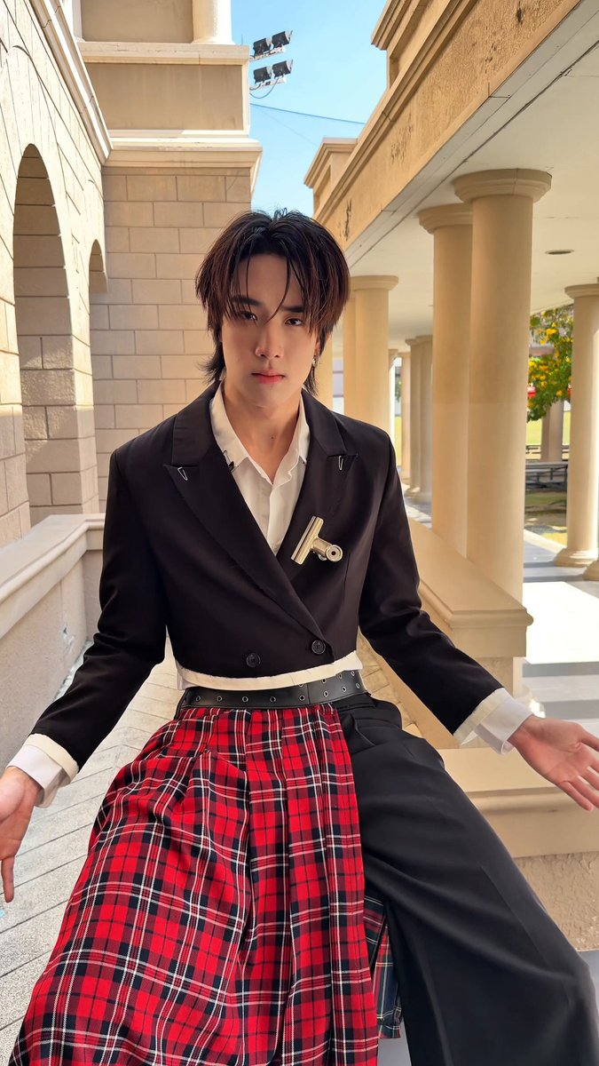 เฮียพศขอดื้อ! มีไรไหมค้าบ? #ALApasawee #BUS_คับเฮีย #BUSbecauseofyouishine