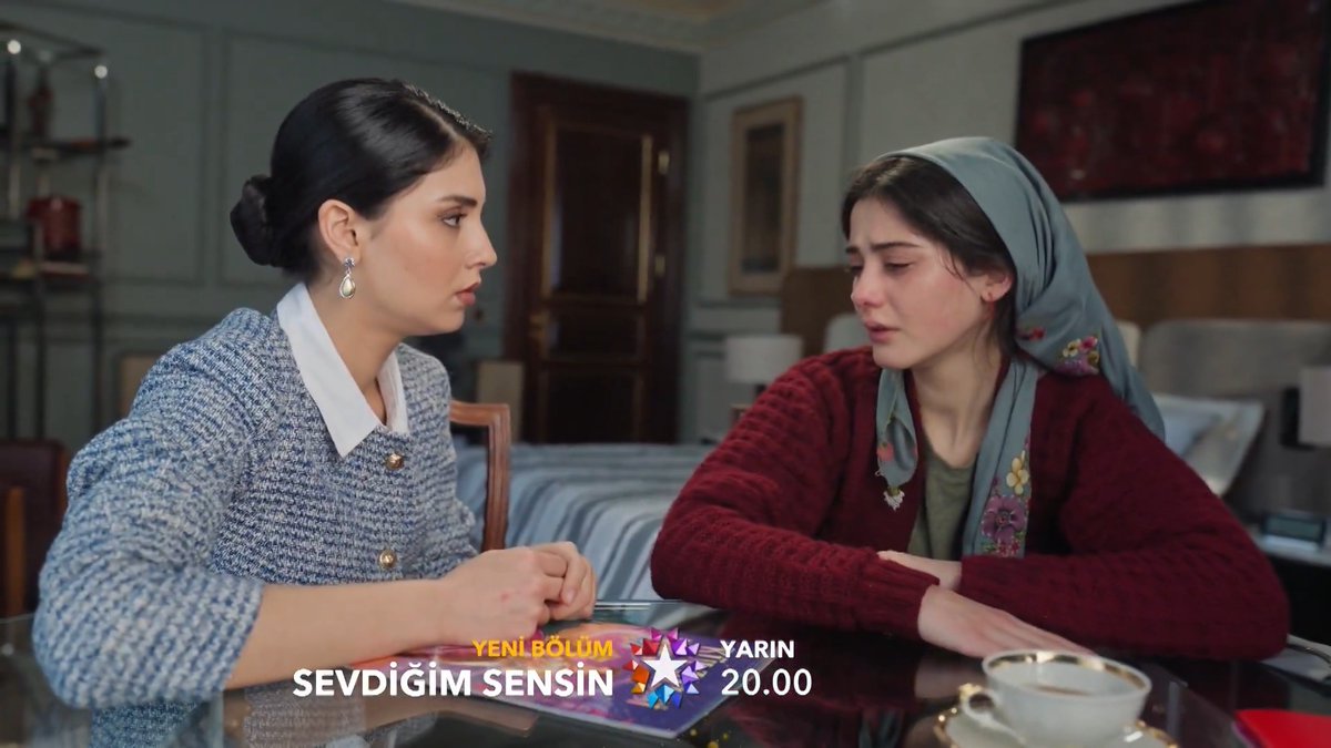 Sevdiğim Sensin yeni bölüm ön izleme yayında. Bu kısmın ön izleme olarak verilmesi aslında seyirciyi merakta bırakmak için iyi bir hamle. Çünkü dizinin en önemli sırlarından biri bu kısım. Genel kitle bu son sahneyi izlemediyse seyirciyi çeker. 👌