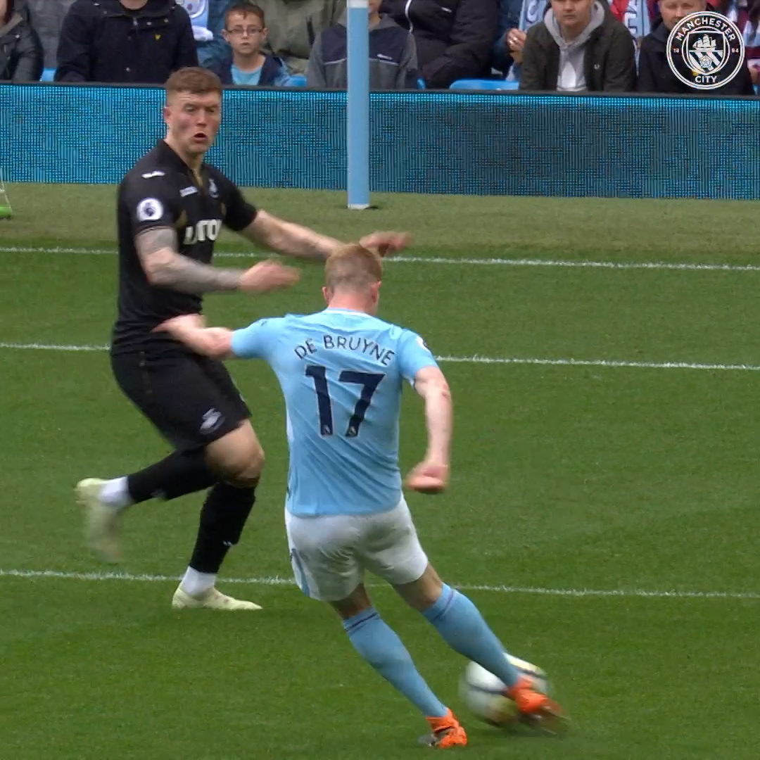 Pure power! 🚀🤯 A stunner from Kevin De Bruyne, eight years ago today ⏪
