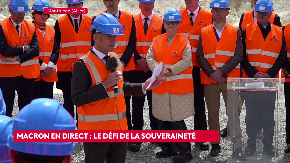 "On a aujourd’hui le grand chantier du siècle : le nucléaire. Il va nous permettre de rester compétitifs, décarbonés et souverains en matière d’énergie", affirme Emmanuel Macron depuis l'Allier. #canal16
