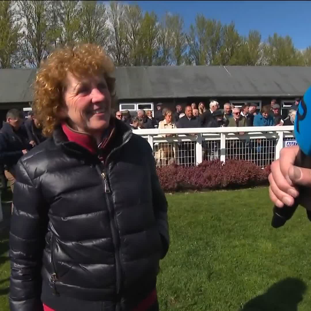 🗣️ "She's the most phenomenal mare." lucinda russell on Apple Away regaining her crown in the Fair Maid Of Perth Mares' Chase perthracecourse Gordon Brown