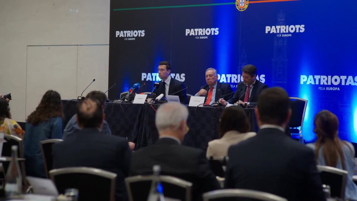 Avec Chega, nous nous battons pour défendre nos identités nationales, contre des politiques d'immigration qui déstabilisent les grands équilibres de nos sociétés. Nous revendiquons le droit, pour nos peuples, de pouvoir demeurer eux-mêmes. #Porto Patriotes pour l’Europe 🇫🇷
