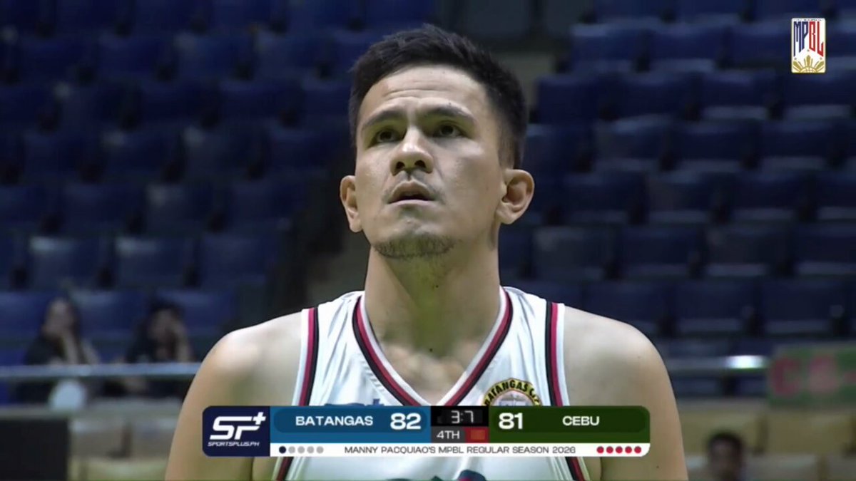 #WATCH: YIKES 🏀 Here is Rhinwill Yambing’s goaltending on Paul Desiderio’s Hail Mary heave that cost Batangas-Tanduay the win in a wild finish in #MPBL2026 #ReadMore 👉 📹 Maharlika Pilipinas Basketball League