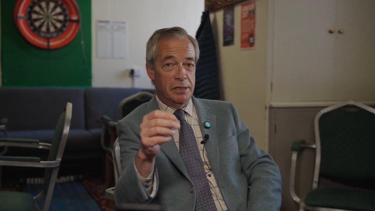 Nigel Farage will make a major speech from Barnsley in just a few minutes. 🚨