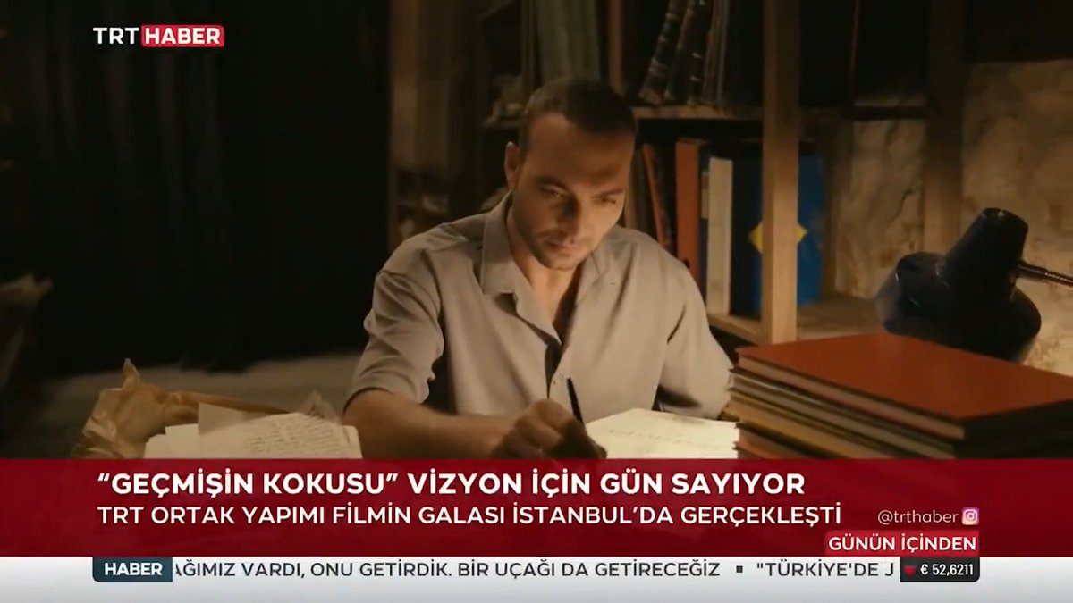 TRT Ortak yapımı "Geçmişin Kokusu" sinema filminin galası İstanbul’da yapıldı. Yugoslavya’nın dağılma sürecindeki gerçek bir aşk hikayesini konu alan film, etkileyici hikayesi ve güçlü kadrosuyla 24 Nisan cuma günü izleyiciyle buluşacak.