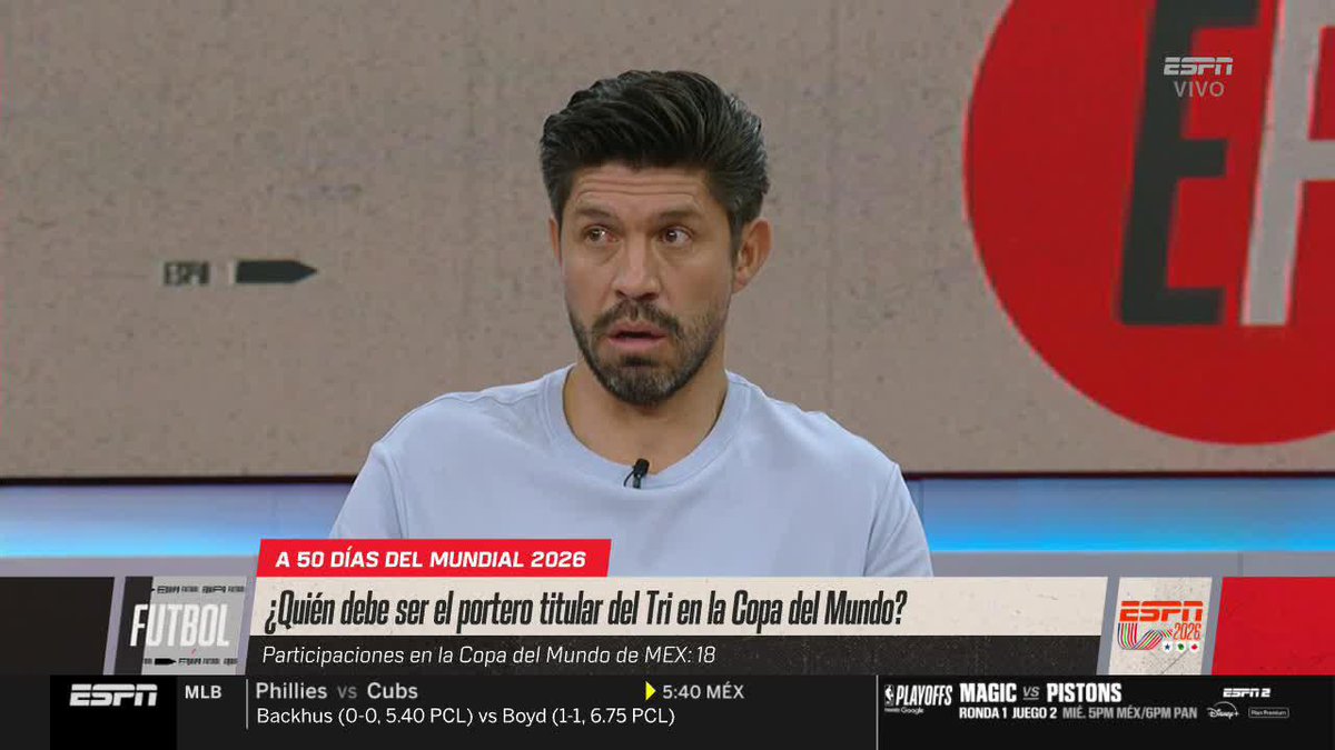 "EN MI LÓGICA NO LLEVO A MEMO OCHOA AL MUNDIAL" ❌ ¿Piensas lo mismo que Oribe Peralta? Disfruta Equipo F en #DisneyPlus 📺
