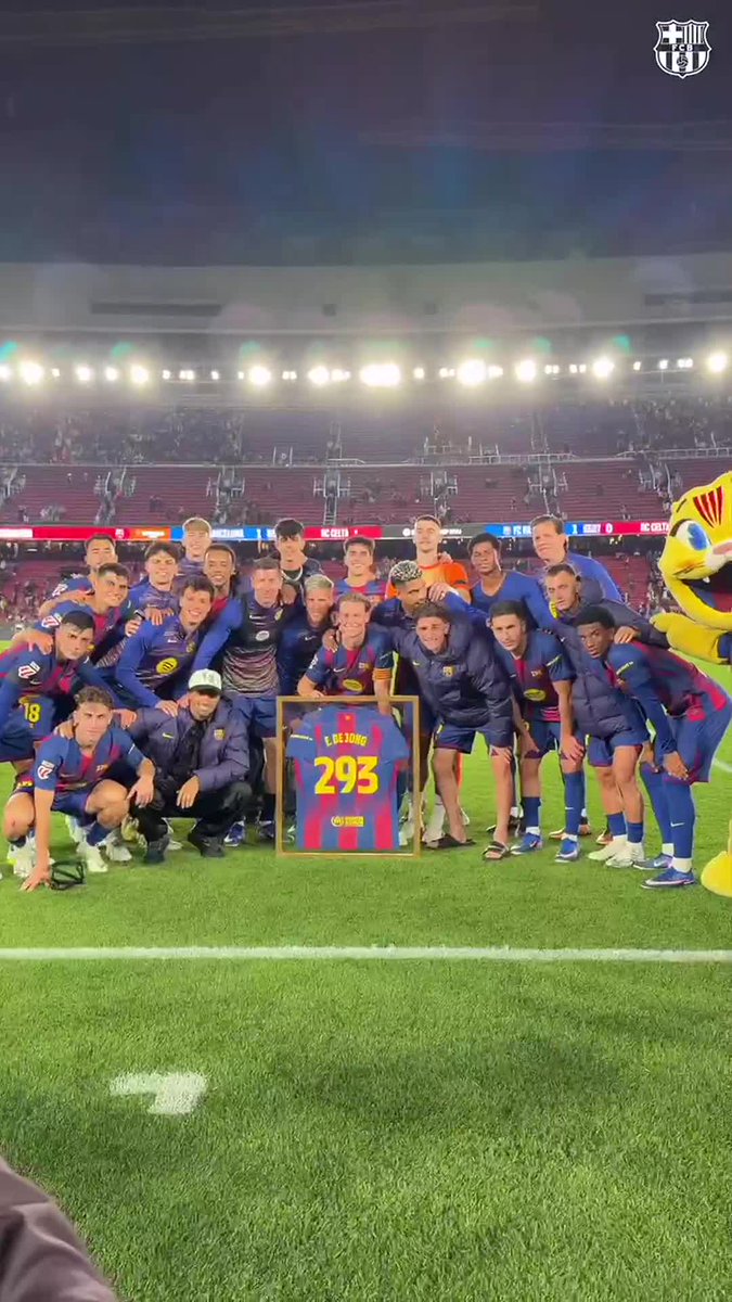 Historia del FC Barcelona 💙❤️ Jugador holandés con más partidos 🇳🇱 Frenkie de Jong 👏