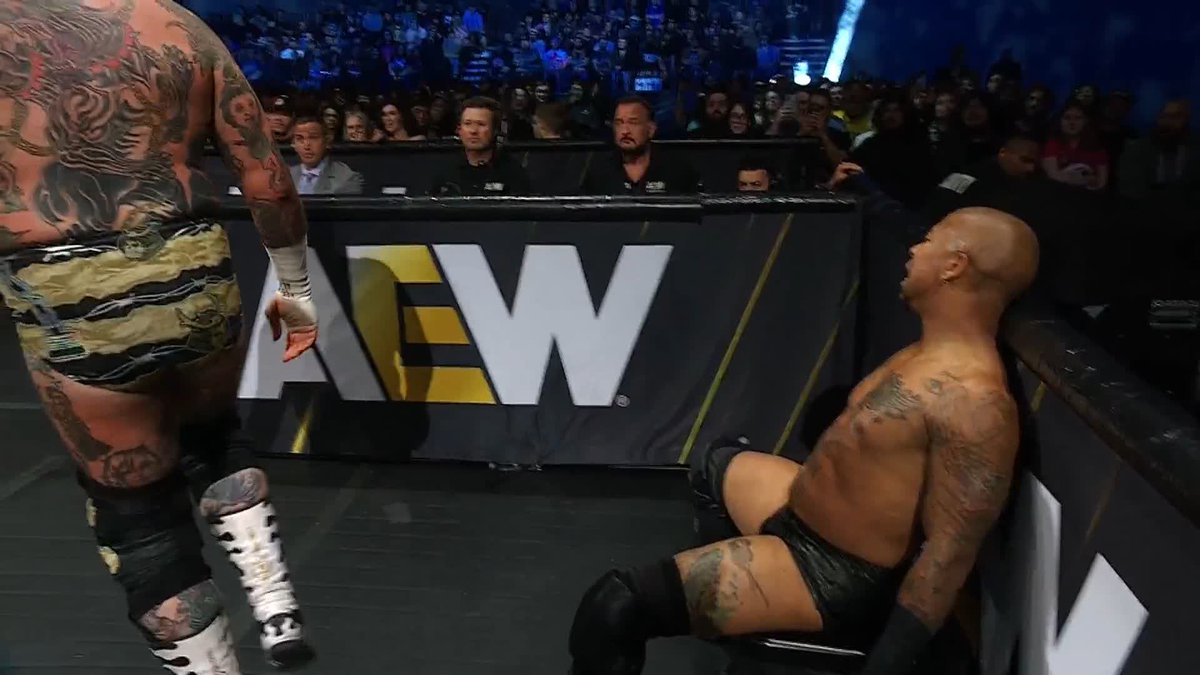 .@BrodyXKing may have the power, but @IAmLioRush is too fast! Watch #AEWDynamite LIVE COAST-TO-COAST on TBS &amp; HBO Max