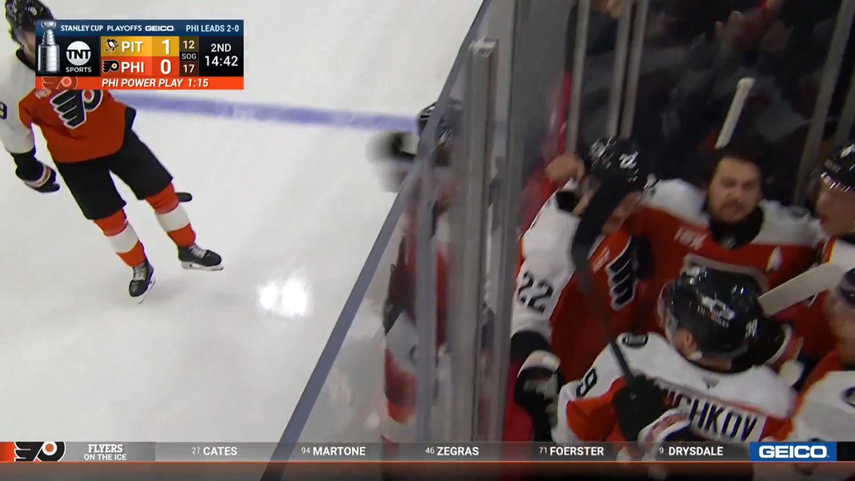 TREVOR ZEGRAS! His first career goal in the #StanleyCup Playoffs ties this game 1-1! 📺: NHLonTNT, Sportsnet, & TVA Sports