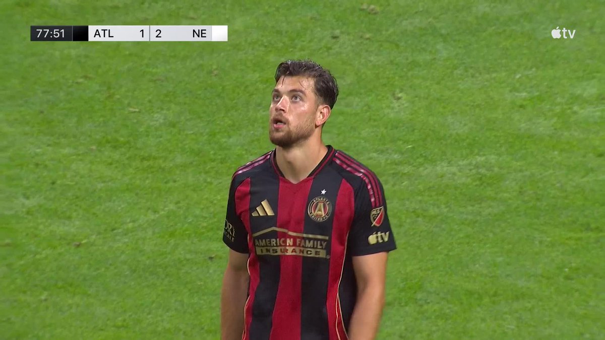 That was fast 🫨 Peyton Miller turns it around for New England Revolution with the go-ahead goal!