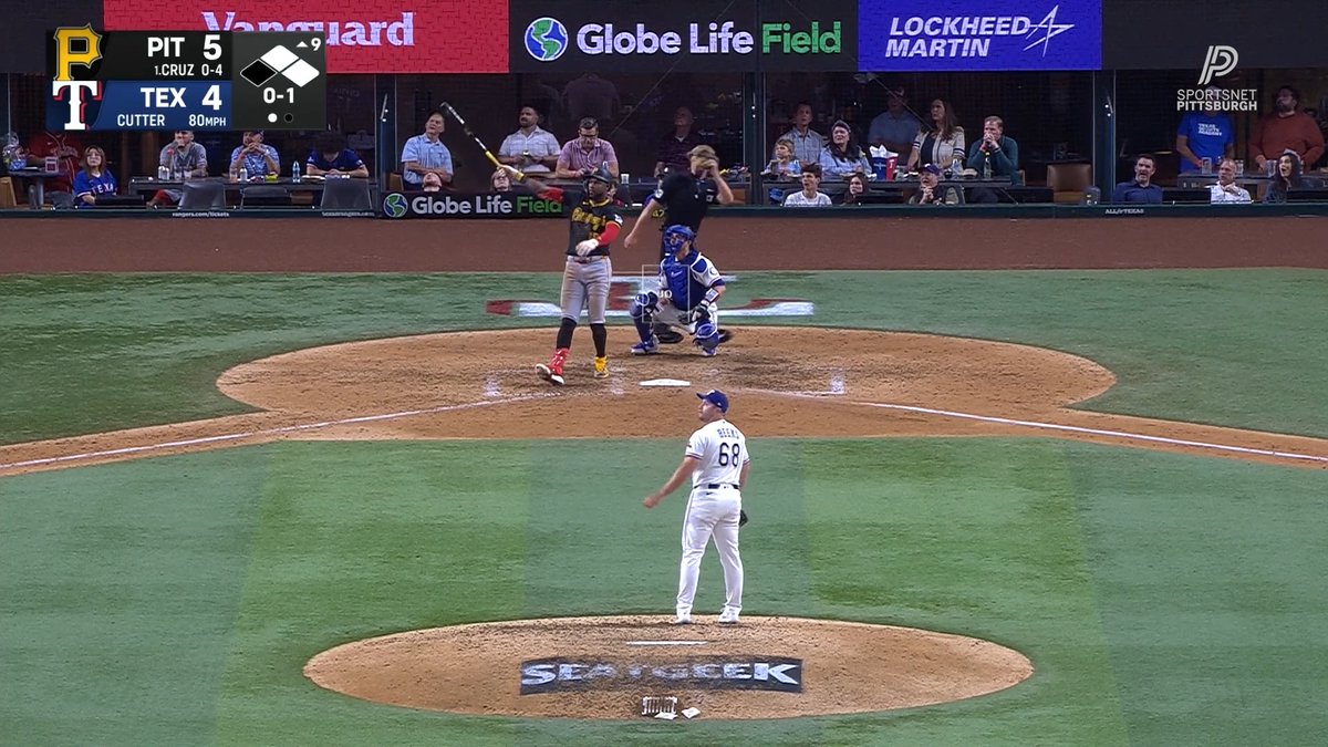 OH MY GOODNESS ONEIL CRUZ 😱 116.9 OFF THE BAT, SENT IT 422 FT 🚀