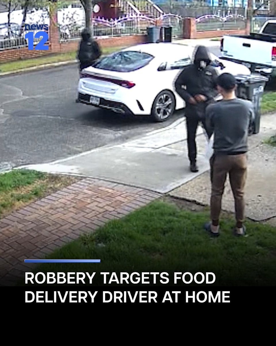 ATTEMPTED ROBBERY: Nassau County police are investigating a robbery targeting a delivery driver in Freeport. #News12 #LongIsland #Crime #Community #Police