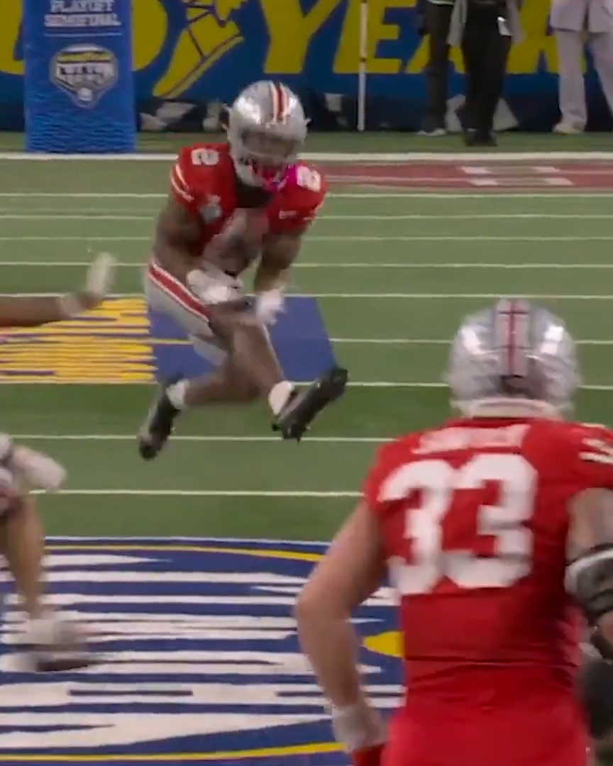 I’m clearly not a fan of Ohio State but this is one of the best college football players I’ve ever watched. It hurt to write this tweet.
