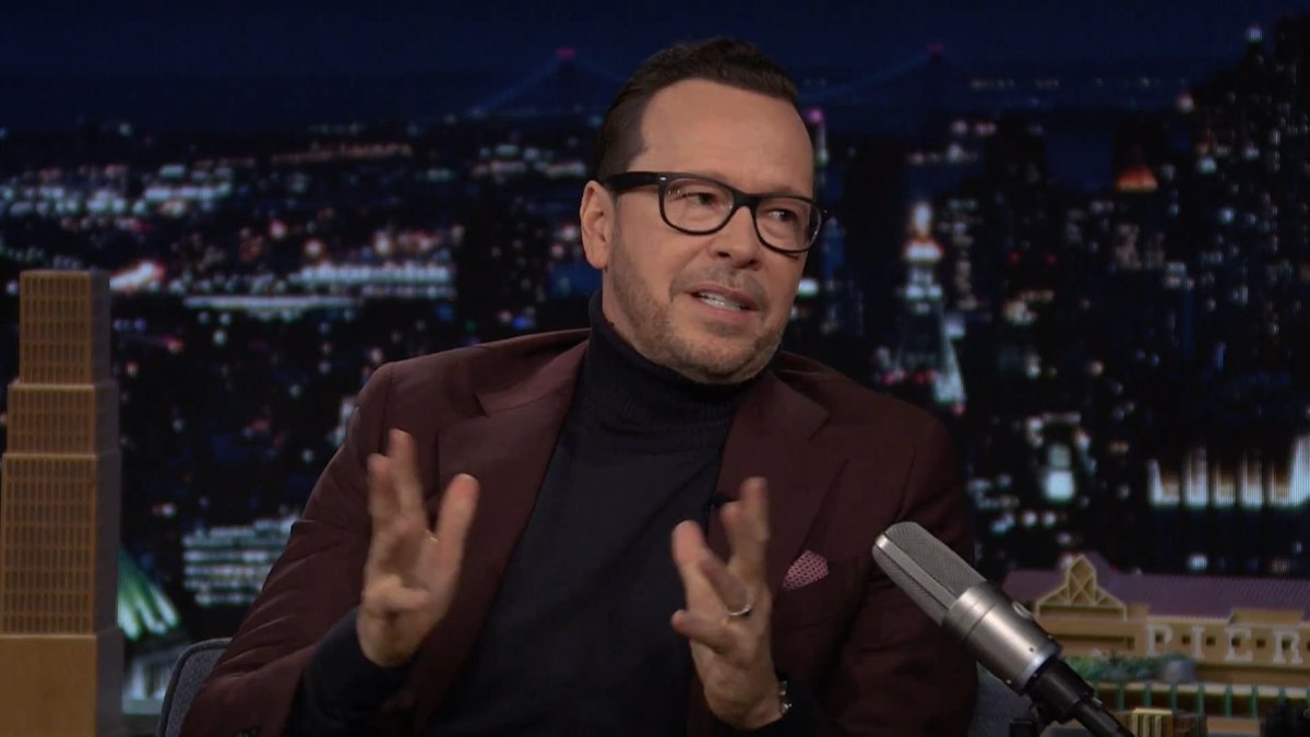 .Donnie Wahlberg talks Jaylen Brown's (Jaylen Brown) cameo in Boston Blue! Boston Celtics #FallonTonight #BostonBlue