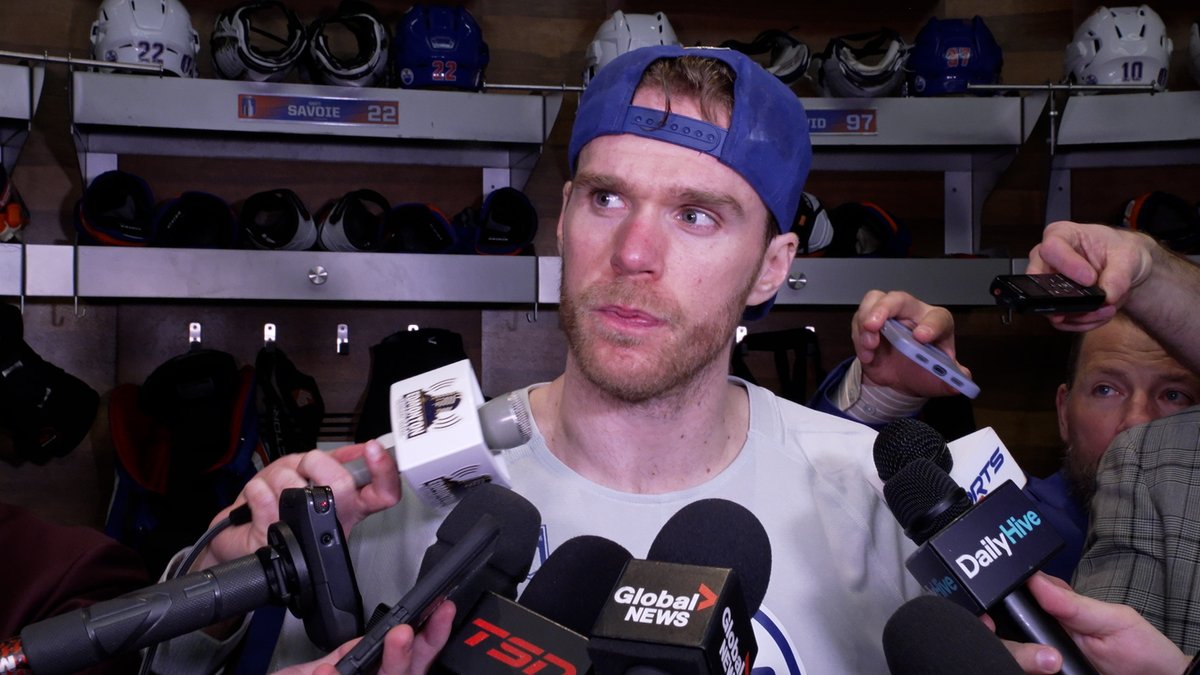 "We've been in this situation a lot, 1-1 going on the road… We'd like a better outcome tonight but we're comfortable going on the road." Connor McDavid on the #Oilers outlook after splitting at home. Enterprise | #LetsGoOilers