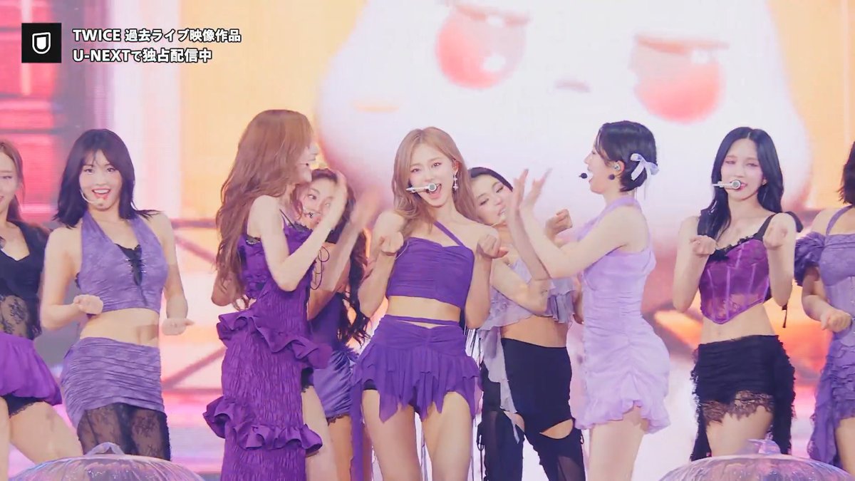 #TWICE 過去ライブ映像 4作品を U-NEXTで独占配信中🍭 さらに、4月28日(火) 18時より MUFG STADIUM公演を独占生配信🏟️ あわせてチェックしてみてください💁♀️ #TWICE_THISISFOR_WORLD_TOUR