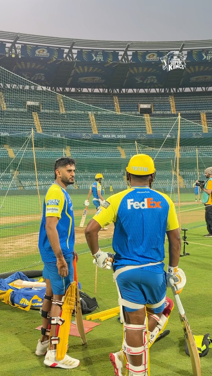 Knock...Knock..Knock! The trio with the bat 💪 #WhistlePodu #MIvCSK