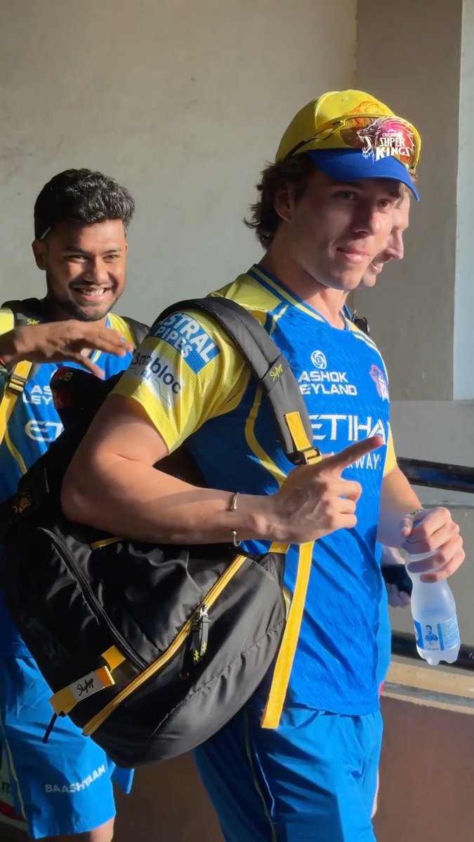 Marching to the game tonight! 🚎🦁 #WhistlePodu #MIvCSK