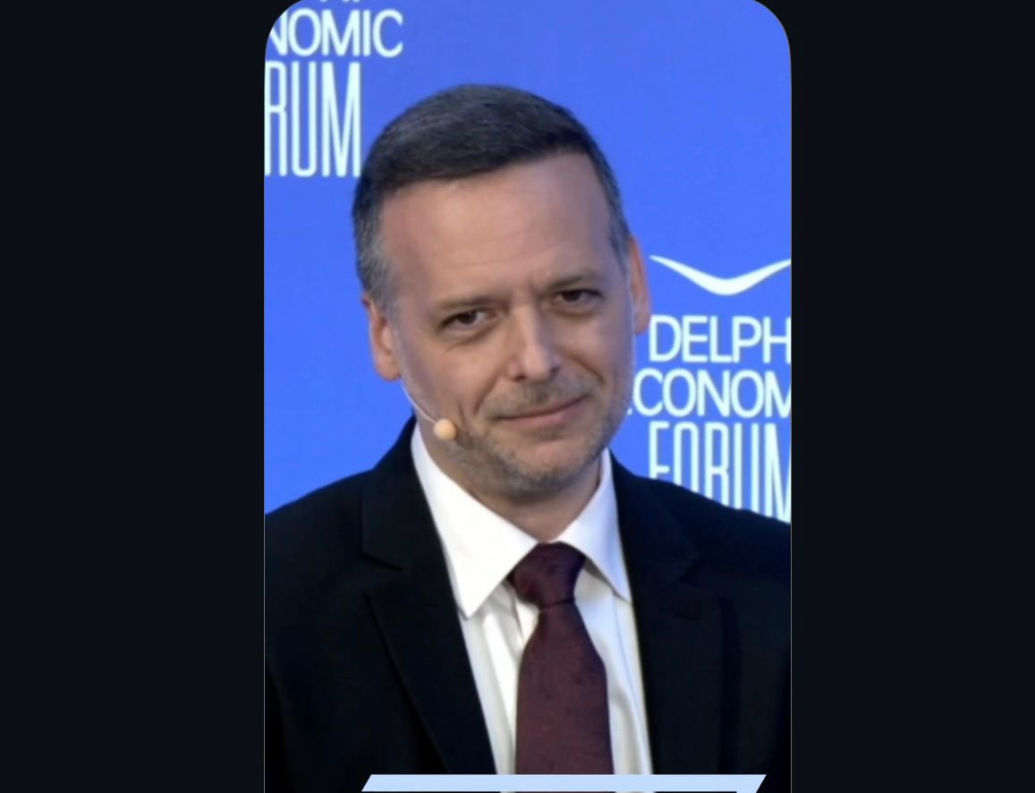 Ο κόσμος θέλει κάτι διαφορετικό. Θέλει διαφάνεια και ένα άλλο μοντέλο ανάπτυξης. Για αυτόν τον λόγο και πρέπει να «σπάσουμε» τις πελατειακές σχέσεις, όσο σκληρό κι αν είναι.