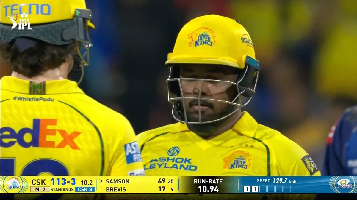 Sanju Samson reaches his half-century with a boundary 🙌