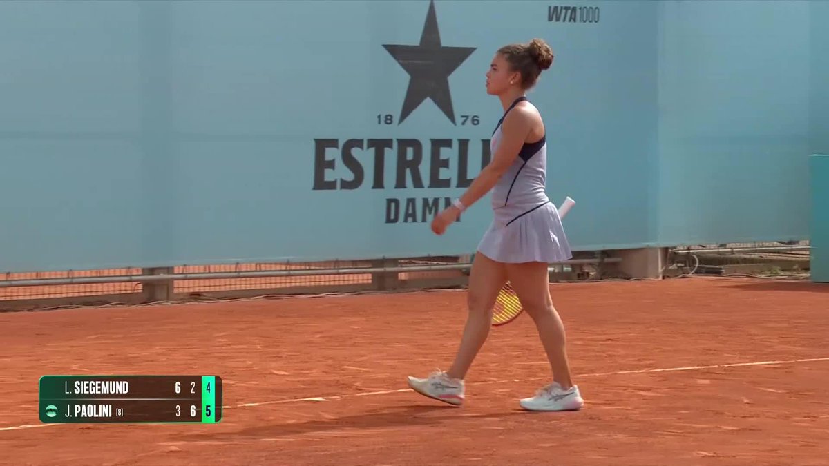 Comeback complete! ✅ Jasmine Paolini battles back to defeat Siegemund 3-6, 6-2, 6-4 and is into the next round. #MMOpen