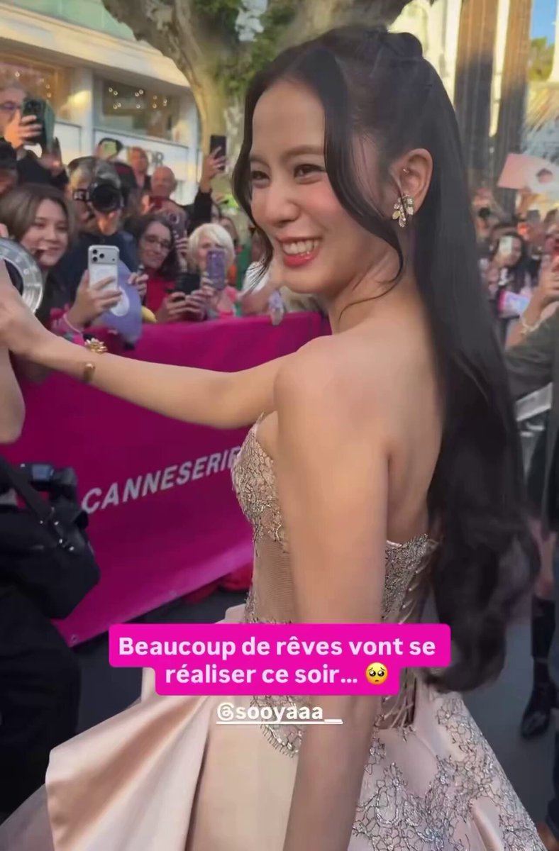 she’s literally the best girl ever 😭 ACTRESS JISOO AT CANNESERIES #JISOOMadameFigaroRisingStar