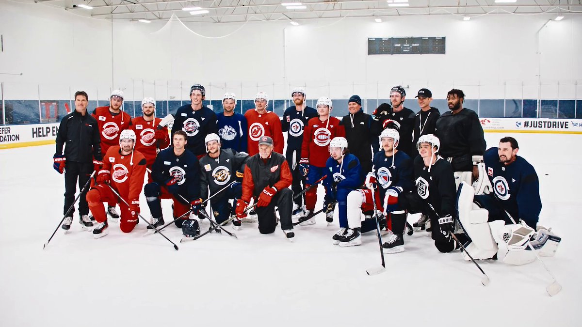 Last summer, Cole Caufield trained with a star-studded group of NHLers in Michigan. 📺: Canadiens Montréal vs. Tampa Bay Lightning tomorrow night at 7p ET on @NHL_on_TNT, Sportsnet, and TVA Sports. #StanleyCup Go behind-the-scenes on Caufield's training before his 51-goal season! ⬇️