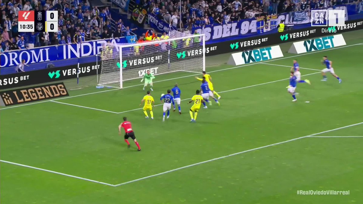 No Oviedo x Villarreal, Aaron tinha defendido o penálti mas... Houve invasão de área, repetição e golo do Villarreal 😵💫 #DAZNLALIGA