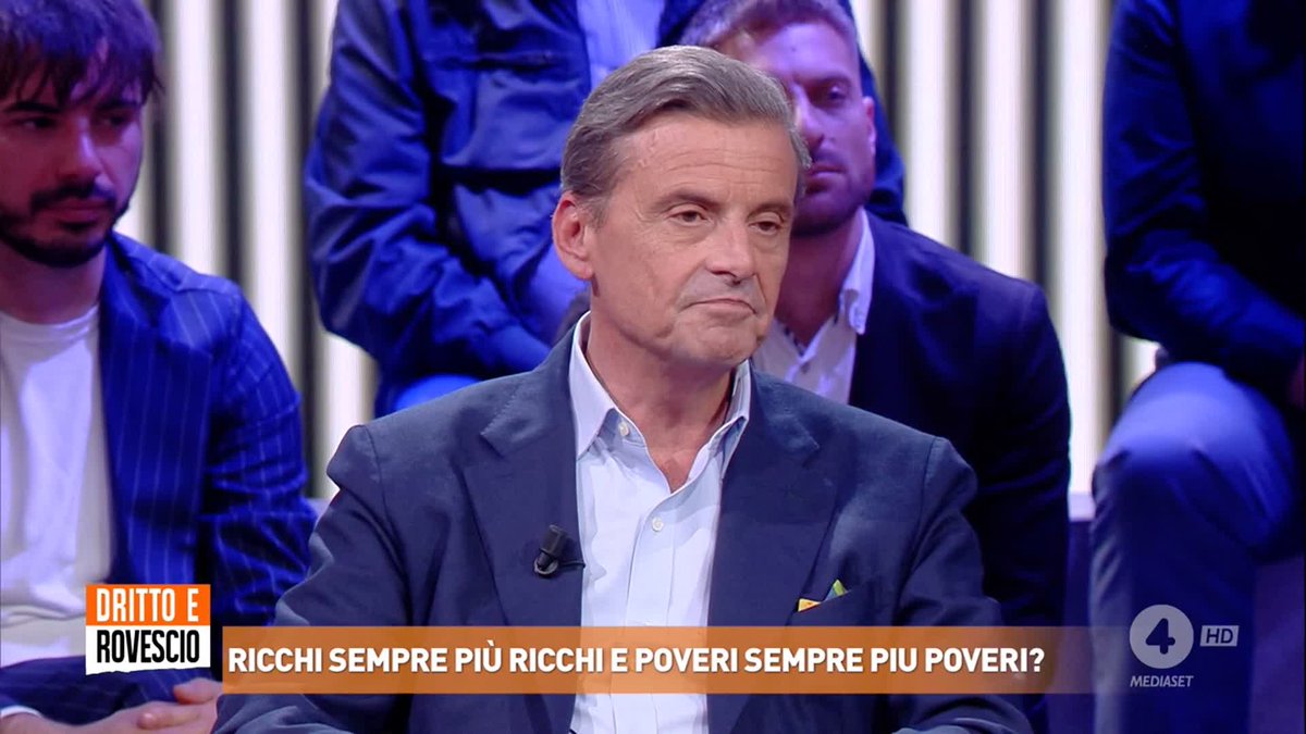 "Mia moglie ha avuto una leucemia ed un tumore al seno: è stata curata al Gemelli di Roma e quelle stesse cure in America sarebbero costate 1 milione di dollari" Carlo Calenda (Azione) a #drittoerovescio