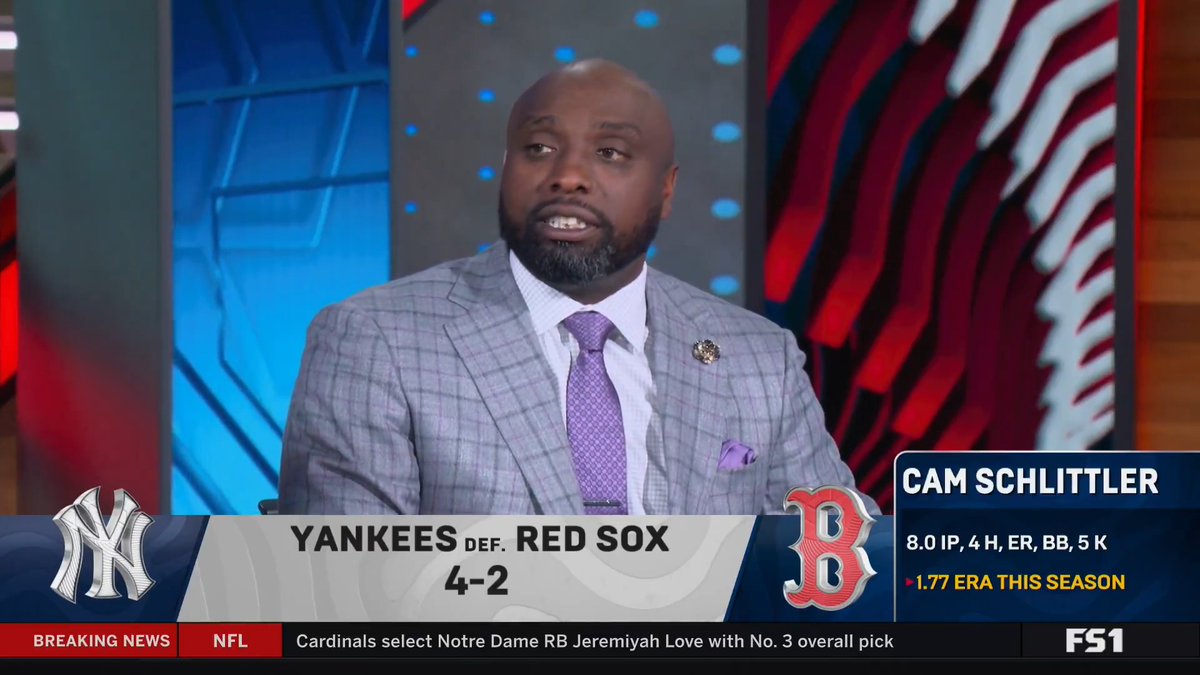 “He will be an award winner in his career very very soon as long he stays healthy” Dontrelle Willis is impressed with Yankees pitcher Cam Schlittler 👀