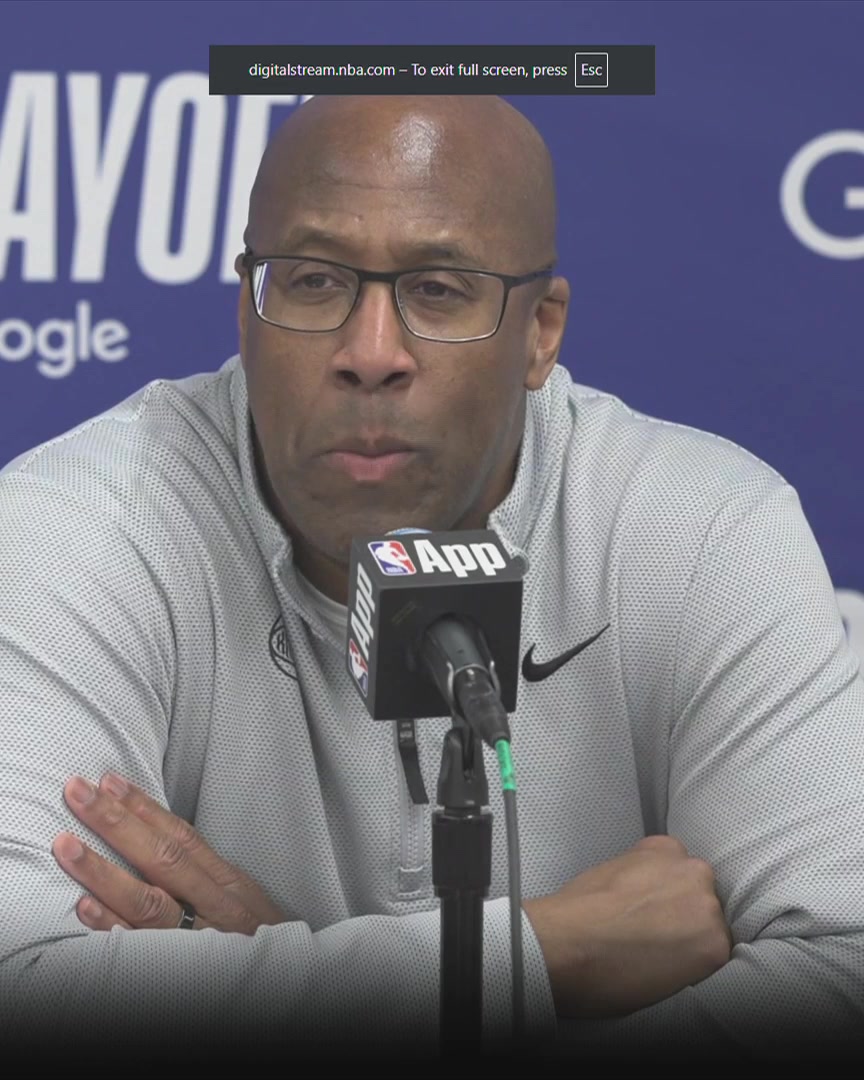 Mike Brown says the plan for the last possession was to clear the "right side of the floor" for Jalen Brunson "because that's what he's comfortable doing" and told him to "go win it"