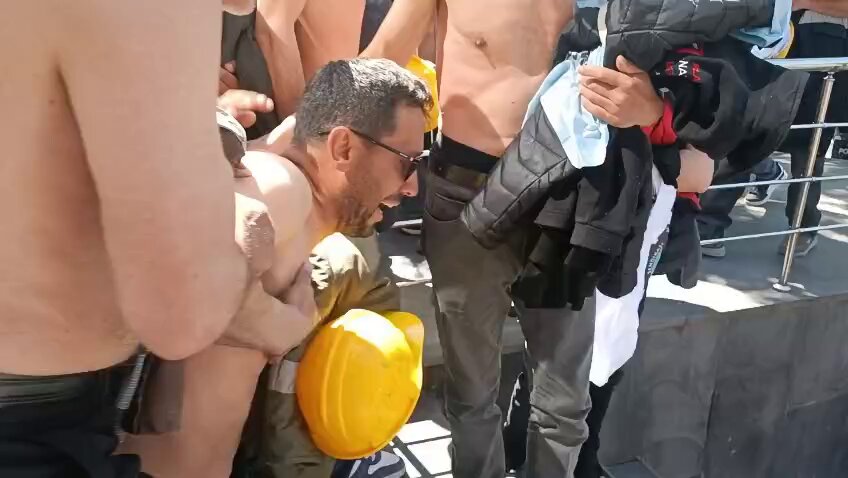 YA BİZİ ÖLDÜRÜN, YA HAKKIMIZI VERİN! Biz vatan haini değiliz, biz emekçiyiz, biz madenciyiz, biz düşman değiliz! Tüm Ankara halkını Kurtuluş Parkı'na çağırıyoruz! #HakkımıVerDorukMadencilik