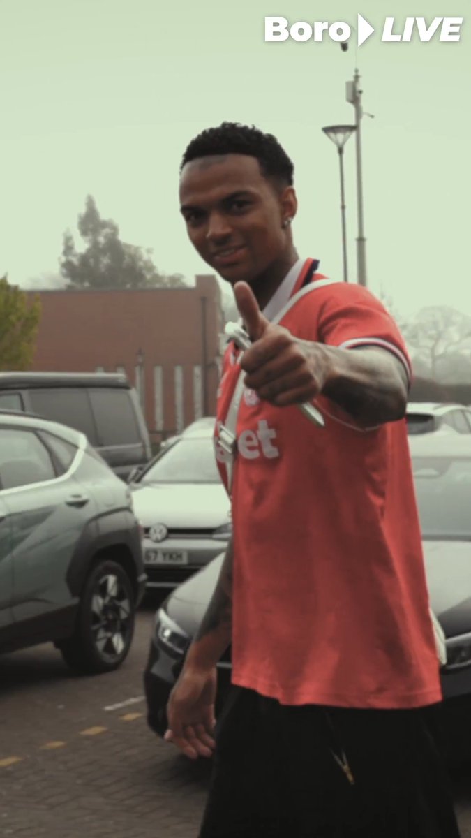 Arriving at training in style ahead of โ๐๐ฅ๐ฃ๐ ๐๐๐๐ฃ๐ฅ ๐ป๐๐ช ๐ฅ ๐ค Boro Shirt Museum